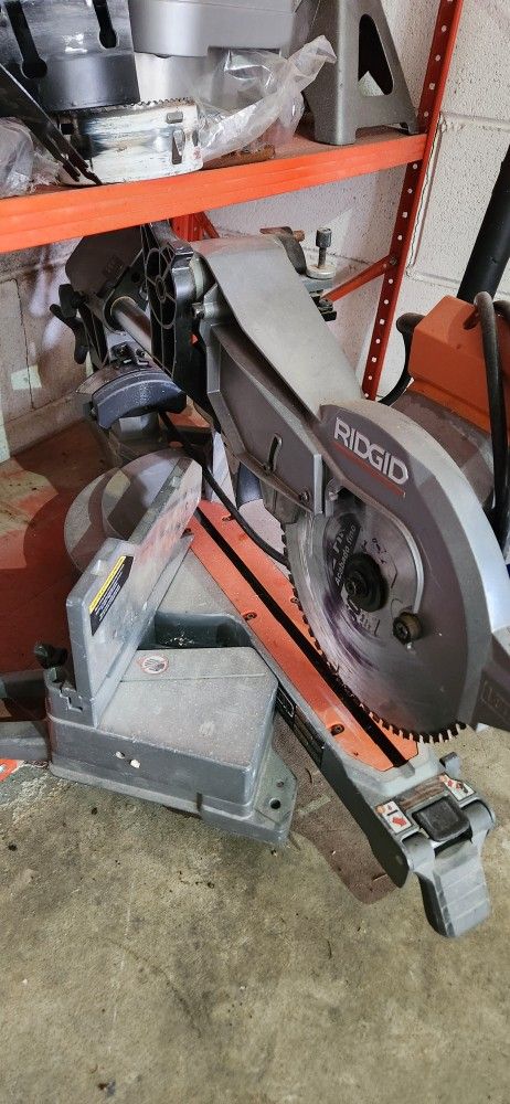 RIGID MITER SAW 10