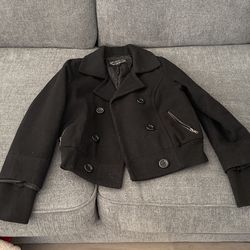 Medium black jacket