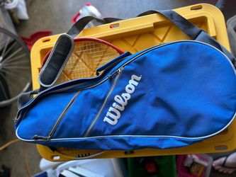 Tennis racket cover
