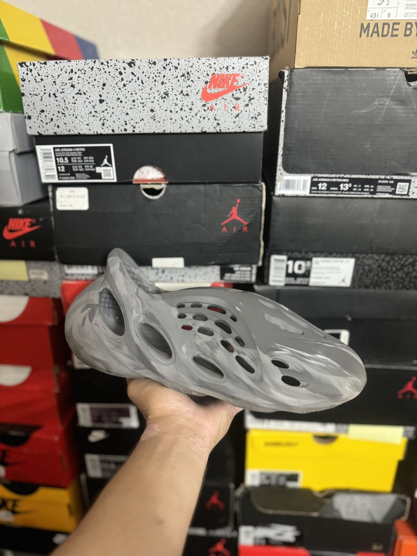 Adidas Yeezy MX Granite Foam Runner size 11 USED But Clean  display picture 2