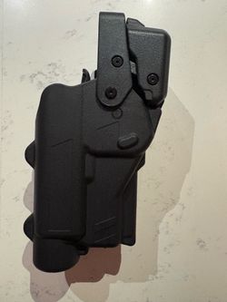 Alien Gear Glock 17 holster