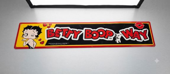 Vintage 2000 Betty Boop Way Tin Sign Street Sign 24