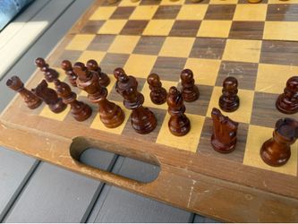 Common mid-century folding travel chess set, probably from the 1950s–1970s