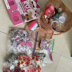Girl LOL Toys 