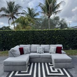 Light Gray Sectional Sofa (Delivery Available)