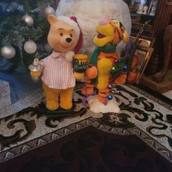 Christmas Winnie the pooh and Tigger