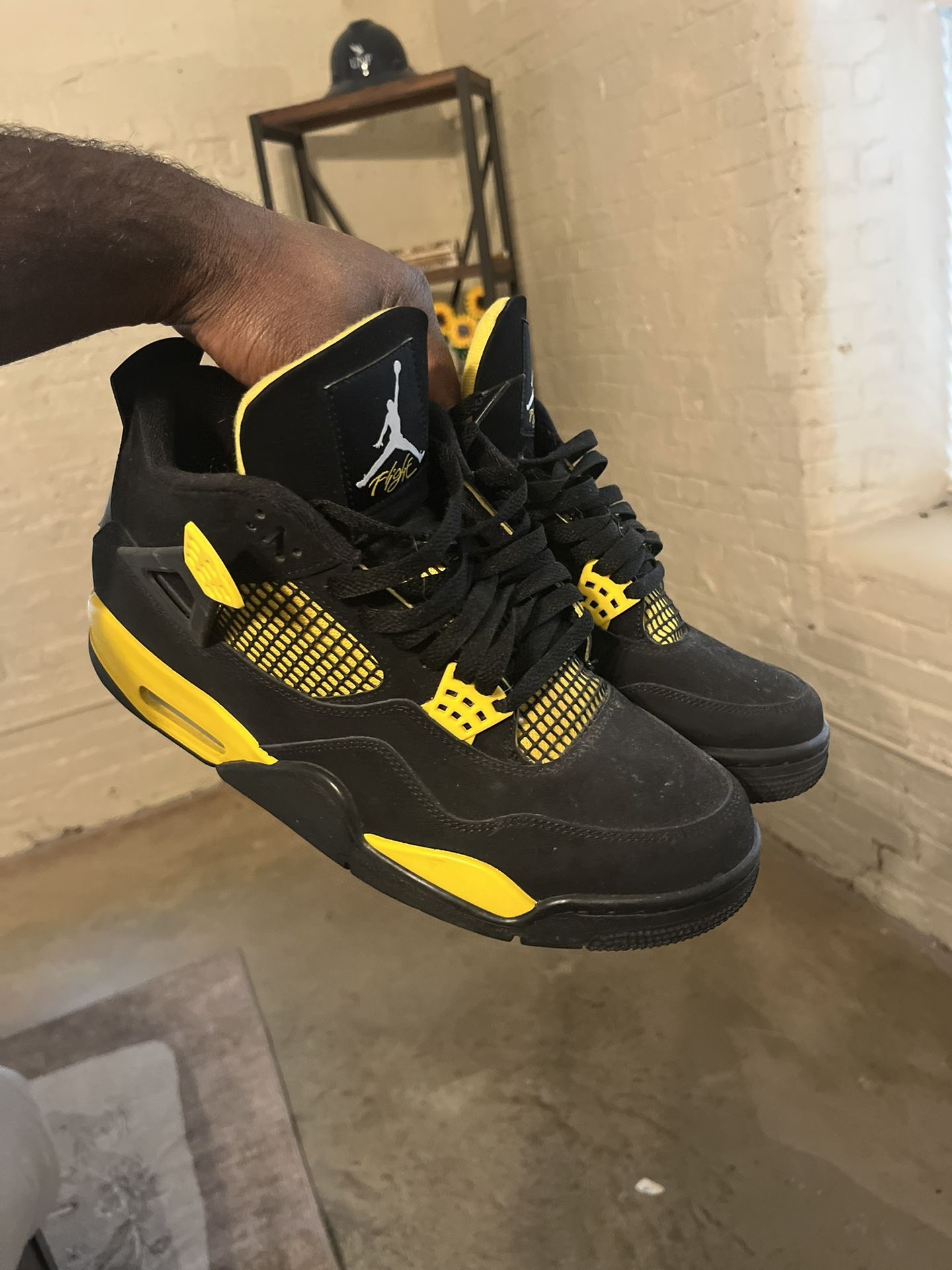Thunder 4s