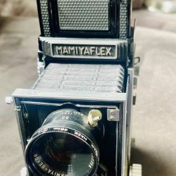 Camera MAMiYAFLEX