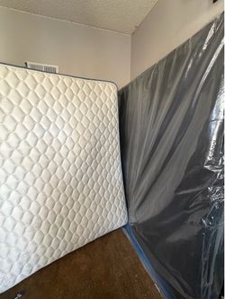 Full Size Bed Set