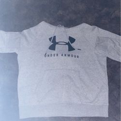 Under Amour Sweater 