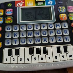 Vtech Model #1394 Keyboard With Screen For Toddlers Learning
