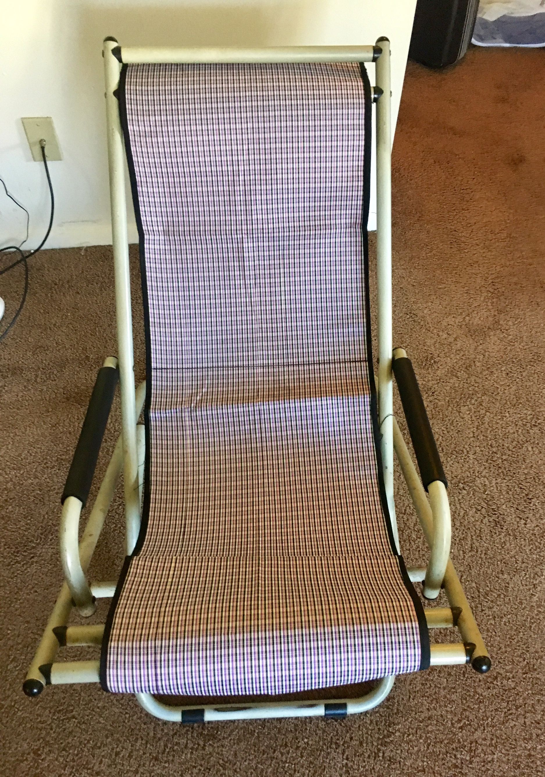 Relaxing Foldable Easy Chair