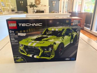 LEGO Technic 42138 Ford Mustang Shelby GT500 (Unopened)