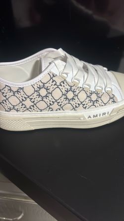 Amiri size 38