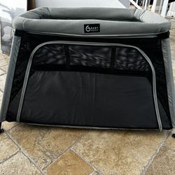 Travel crib & bassinet:  Brand NEW!