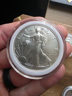American Silver Eagles
Random years
1 oz .999