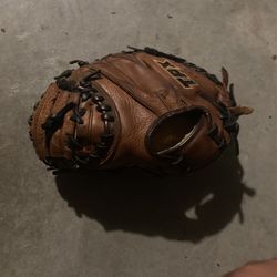 left handed catchers mitt
