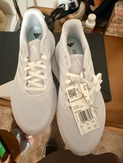 Adidas women shoes size 7