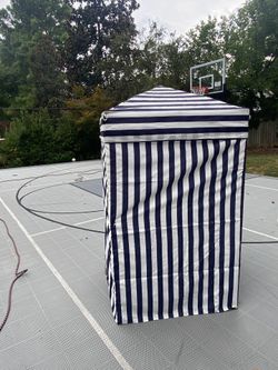Pop Up Changing Tent