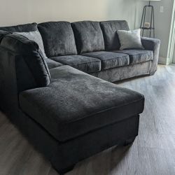 2 Piece Sectional 