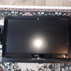 Insignia 42 in HDTV