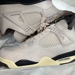 Jordan 4 retro x A Ma maniere fossil stone size 10.5