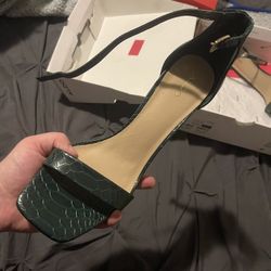 Aldo Gator Texture Heels