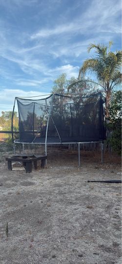 Free trampoline
