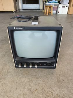 SANYO VM-4209 RARE VINTAGE MONITOR FOR APPLE ONE OR TWO