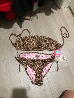 Brand new Roxy 2 pieces bikini size 0-2