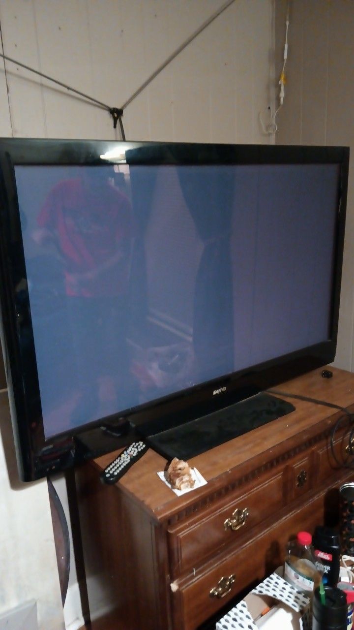 Sanyo 50 Inch  Flat screen Tv