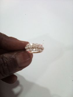 Yellow gold ring