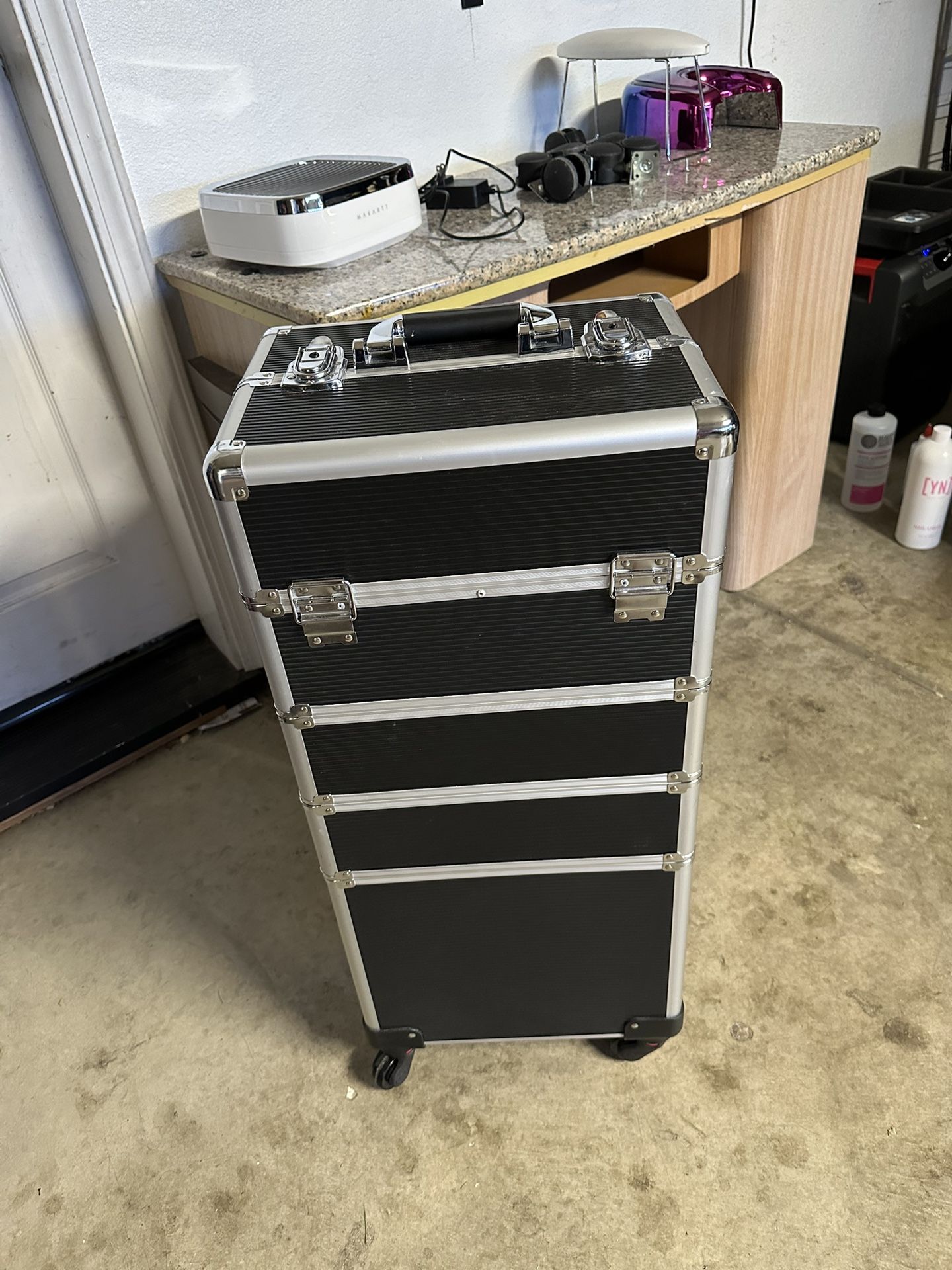 Rolling / Travel Storage