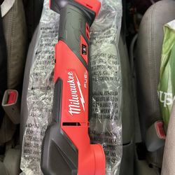 Milwaukee M18 Fuel Oscillating Multi-Tool