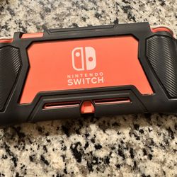 Nintendo  Switch 