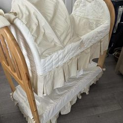 Eddie Bauer Bassinet 