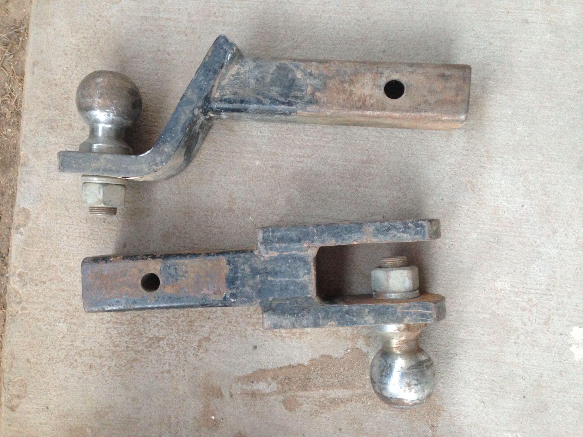 2 tow hitches