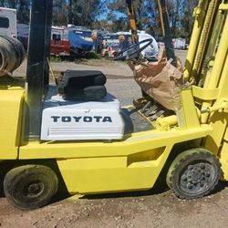 2002 Toyota Forklift 