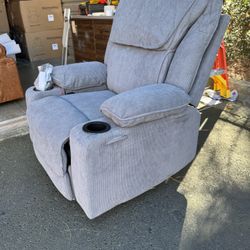 HEAT MASSAGE AND MANUAL RECLINER 