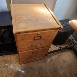 2 Drawer Filing Cabinet. 