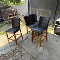 Set Of Leather Dining Table Chairs 