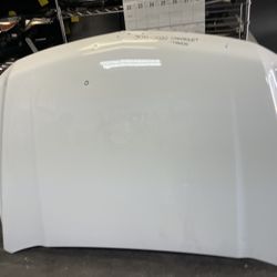 2016-2017-2018-2019-2020 CHEVROLET TAHOE SUBURBAN HOOD OEM USED