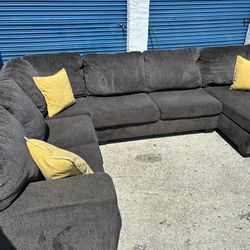 Dark Gray 3 Piece Sectional Couch