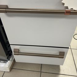 GE cafe dishwasher 