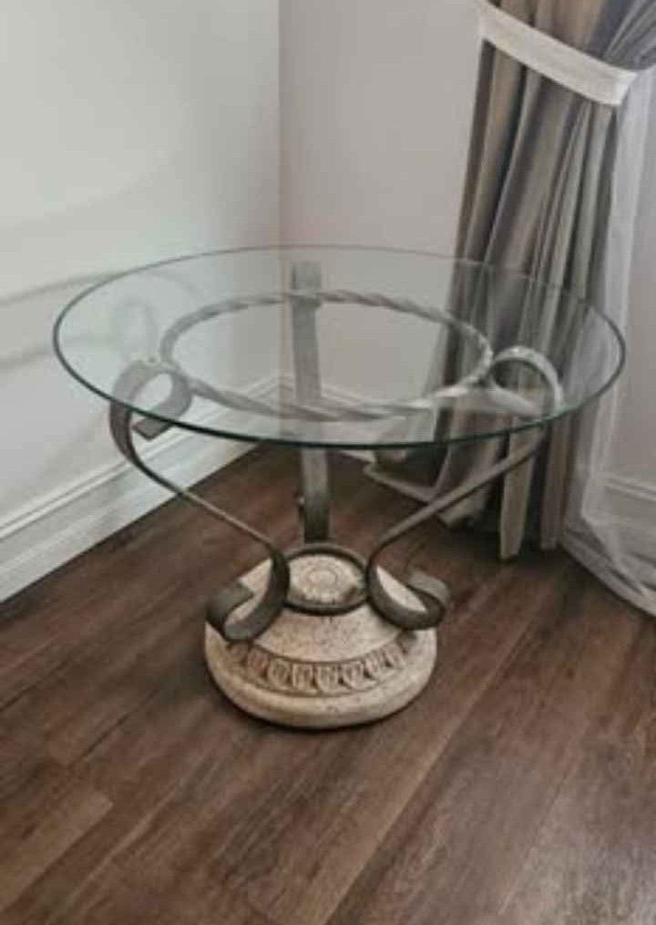 Glass table w/ stone bottom