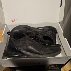 Nike 270 Size 12