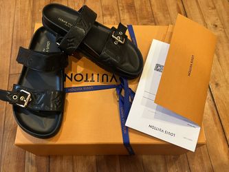 LOUIS VUITTON SANDALS
