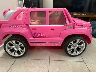 Power wheels Barbie edition Cadillac Escalade EXT