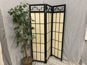 Chinoiserie Style Wooden Folding Screen