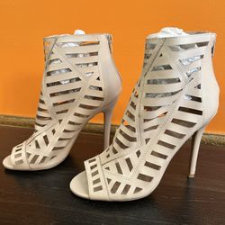 Do Me Bootie